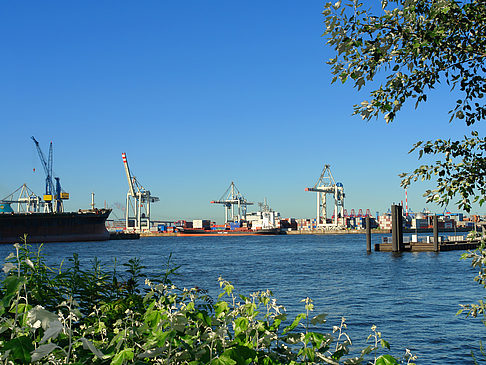 Blick auf den Hafen