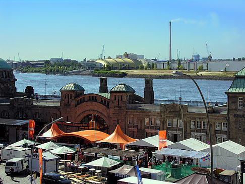 Foto Landungsbrücken - Hamburg