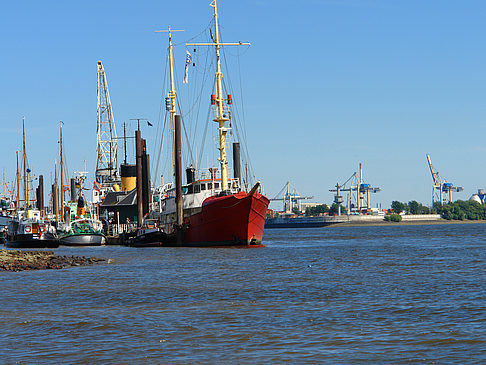 Fotos Strand und Hafen von Övelgönne