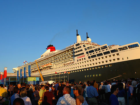Fotos Queen Mary 2 - Volksfest